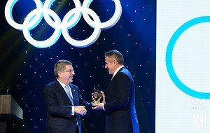 Ukrainian Olympic Family Celebrates 25th Anniversary 