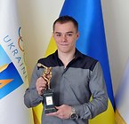 Олег Верняєв вдруге поспіль визнаний  найкращим спортсменом України